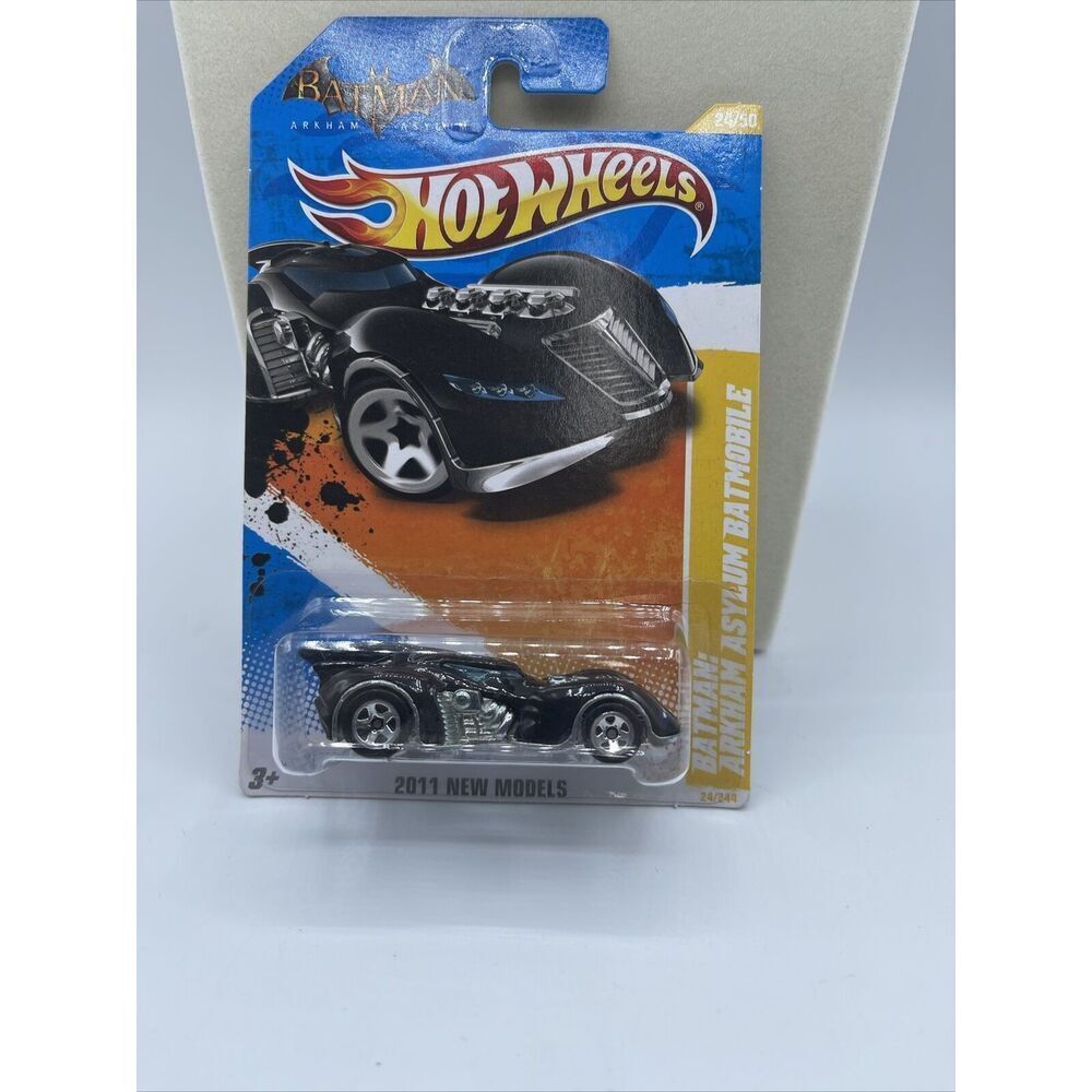 Batman Arkham Asylum Hot Wheels Batmobile 1:64 Diecast Metal Vehicle 2011